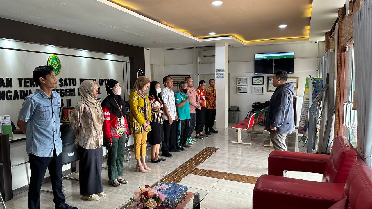 Briefing Jumat 27 Oktober1