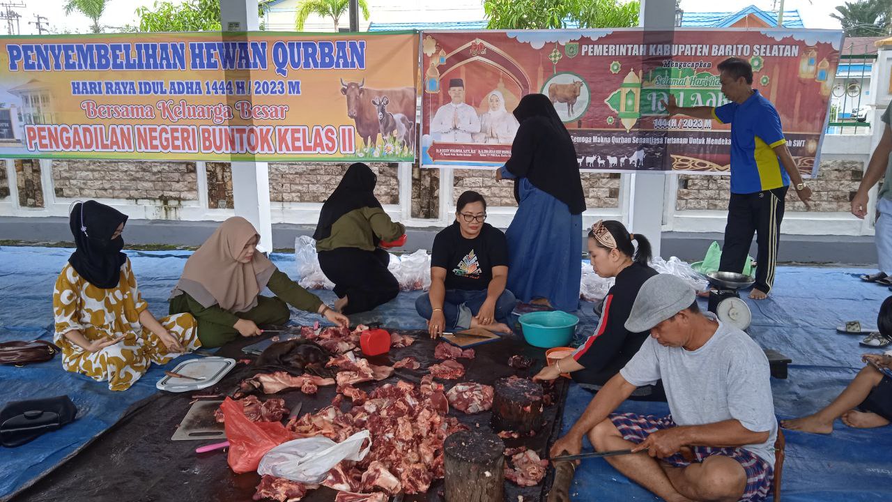 photo 6127191226714273799 y