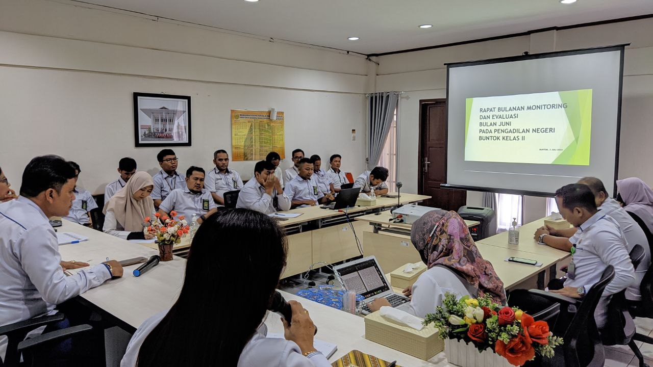 photo 6131694826341643474 y