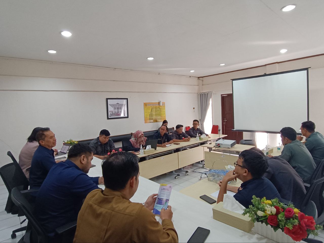 photo 6093635862706369898 y