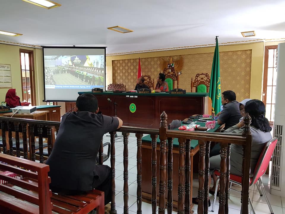 53399080 10213693312754869 3519673141557198848 n